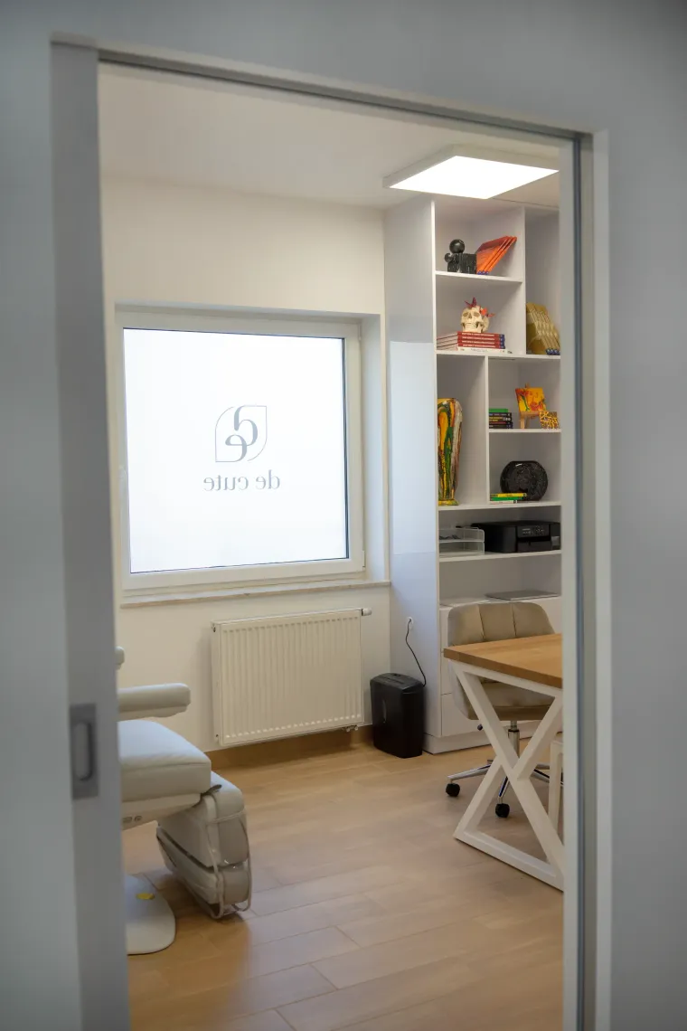 Treatment room 1 — alternative view